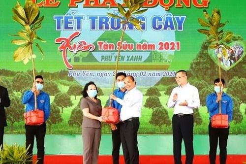 Thủ tướng Nguyễn Xuân Phúc dự Lễ phát động 'Tết trồng cây' tại Phú Yên