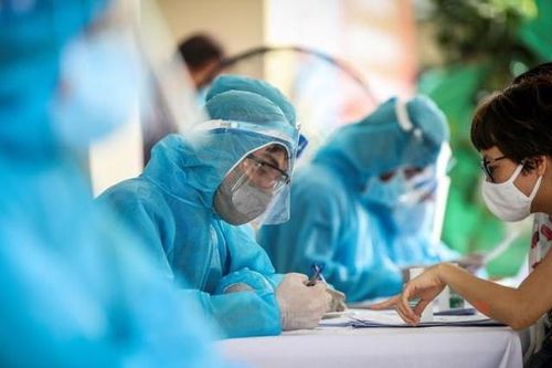 Khai báo gian dối để được xét nghiệm Covid-19: Có thể xử lý hình sự
