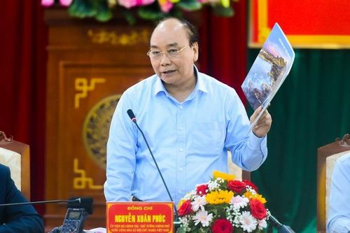 Thủ tướng Nguyễn Xuân Phúc: Cái gì thuận lợi, Nhà nước không làm thì ủng hộ tư nhân làm
