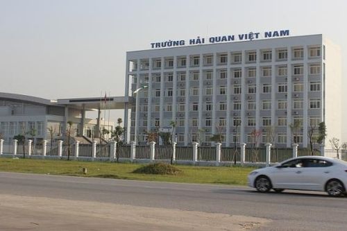 Hưng Yên: Mượn ký túc xá của 2 trường Đại học để thiết lập cơ sở cách ly tập trung