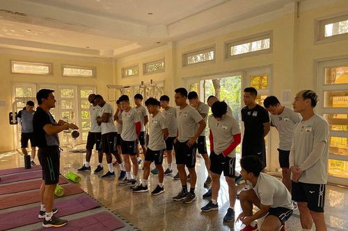 Cầu thủ HAGL âm tính với Covid-19 , Văn Toàn, Văn Thanh tự cách ly