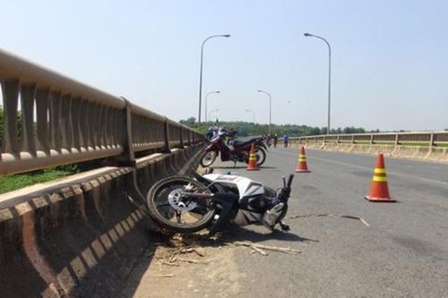 Người phụ nữ nghi nhảy xuống sông tự vẫn do mâu thuẫn với gia đình