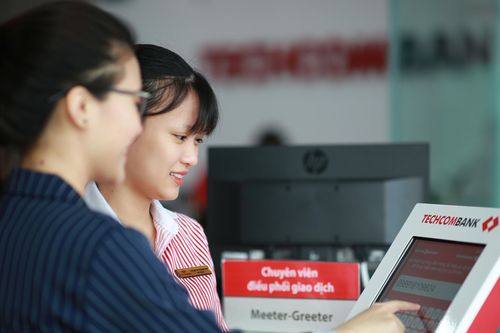 Nóng cuộc đua thu hút tiền gửi không kỳ hạn trong lĩnh vực ngân hàng