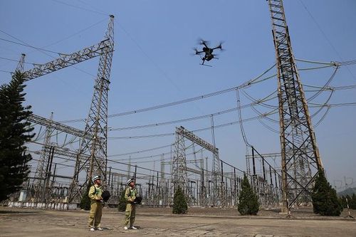 Những giải pháp chuyển đổi số trong lĩnh vực truyền tải điện