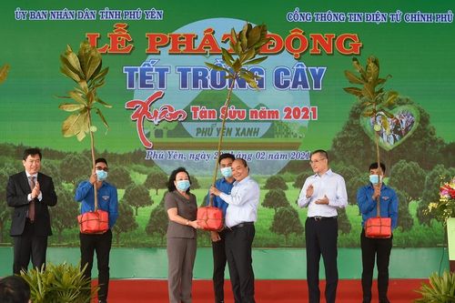 Thủ tướng: Phú Yên sẽ là một trong những địa phương dẫn đầu Tết trồng cây