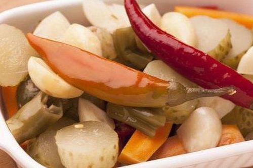 Cặp vợ chồng lần lượt qua đời vì nhồi máu não, bác sĩ cho biết là do hàng ngày ăn món này