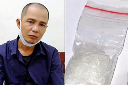 Hà Nội: Biểu hiện vội vã, người đàn ông 'lộ' ma túy giấu trong cốp xe máy