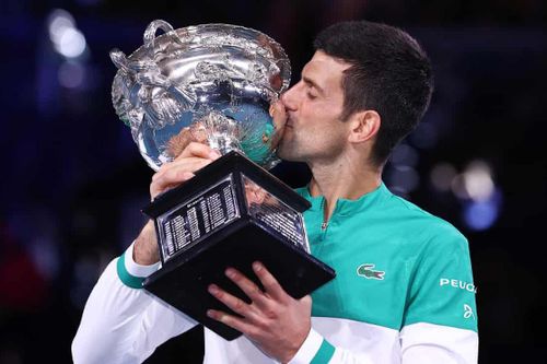 Thắng áp đảo Medvedev, Djokovic lần thứ chín đăng quang Australia mở rộng