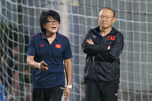 VFF giữ chân thành công bác sĩ người Hàn Quốc