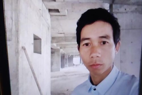 100 cảnh sát truy bắt nghi phạm giết vợ rồi trốn lên rừng