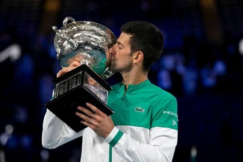 Vô địch Australian Open, Djokovic đoạt Grand Slam thứ 18