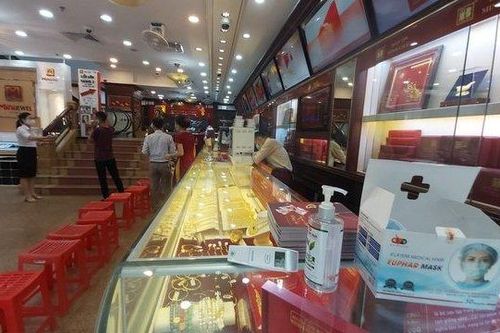 Cập nhật giá vàng ngày 21/2: Giảm bất chấp ngày vía Thần Tài?