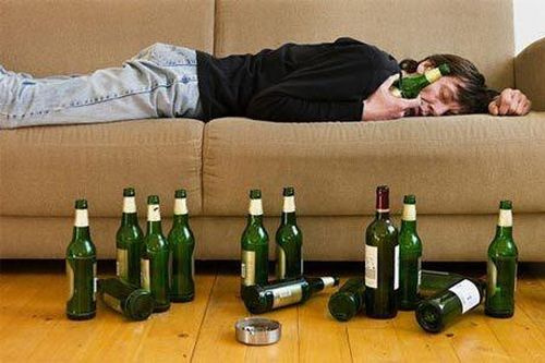 Nguyên nhân của hiện tượng 'mất trí nhớ' khi say rượu