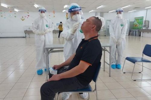 Ổ dịch COVID-19 mới ở Hải Dương: Lấy mẫu xét nghiệm khoảng 7.000 người trong khu phong tỏa