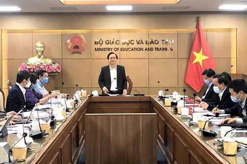 49 tỉnh, thành phố cho học sinh nghỉ học trên lớp