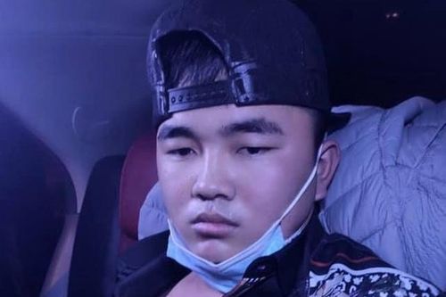 Hà Nội: Đối tượng xịt dầu gió vào mặt tài xế để cướp taxi
