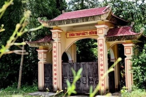 Du xuân đền Đại Cại
