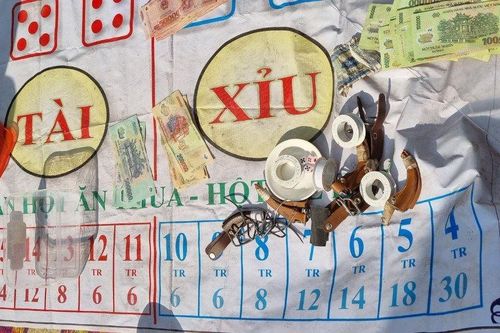Xóa sổ tụ điểm đánh bạc quy mô lớn ở Kiên Giang