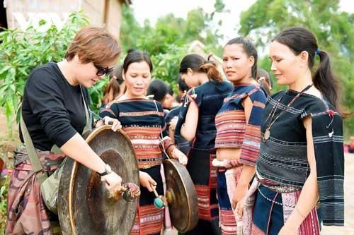 Bảo tồn văn hóa Bahnar và phát triển du lịch tại Kbang, Gia Lai