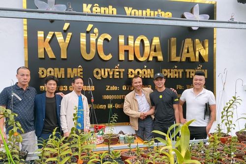 Đỗ Việt Đức - Từ chàng công nhân đến doanh nhân trồng lan thu nhập hàng tỉ đồng