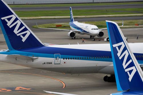 Mỹ và Nhật đình chỉ bay Boeing 777 sau sự cố động cơ bốc cháy