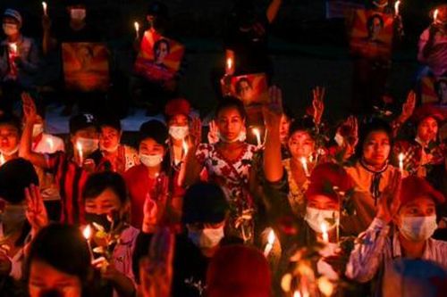 Tổng đình công diện rộng ở Myanmar phản đối đảo chính