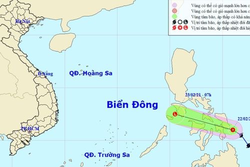Bão Dujuan suy yếu thành áp thấp nhiệt đới trên vùng biển Philippines