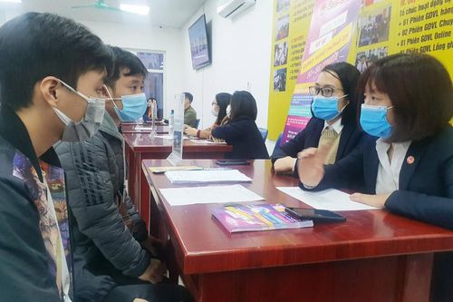 Thị trường việc làm ít biến động