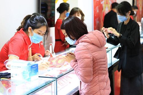 Sau ngày vía Thần Tài, giá vàng xuống thấp nhất kể từ đầu năm