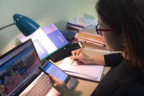 Tinh giản nội dung để dạy trực tuyến