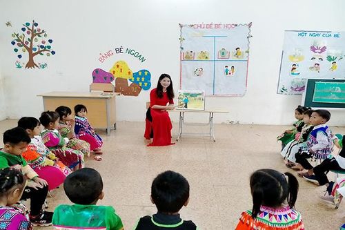 Nghị lực của cô giáo 13 năm cắm bản