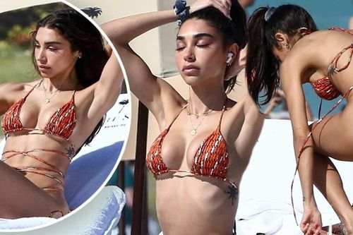 Nữ DJ nóng bỏng Chantel Jeffries mặc bikini bé xíu 'rực lửa'