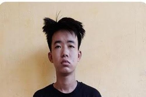 Bắt chủ quán karaoke tổ chức cho 17 nam, nữ 'thác loạn' ma túy