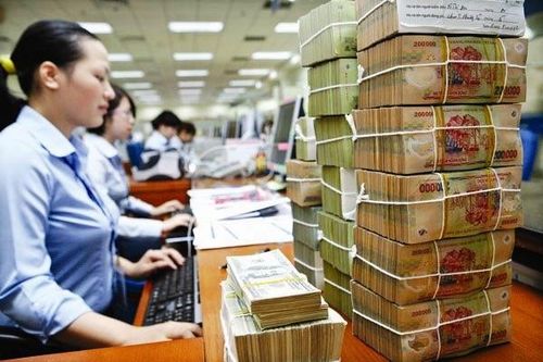 Chính phủ yêu cầu kiểm soát chặt tín dụng bất động sản