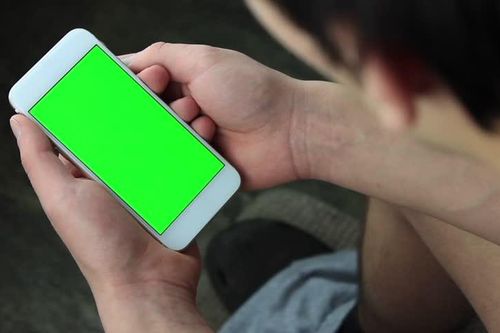Sa trực tràng, mắc bệnh trĩ vì thói quen dùng điện thoại trong nhà vệ sinh