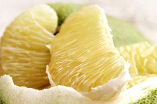 Uống thuốc này tuyệt đối không ăn bưởi