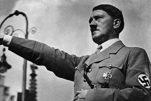Nhà sử học tiết lộ 'sốc' về trùm phát xít Hitler