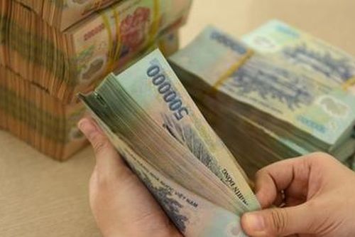 Cựu cán bộ ngân hàng tiếp tay 'đại gia' chiếm đoạt tiền tỷ được giảm án