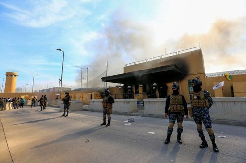 Loạt tên lửa nã vào Đại sứ quán Mỹ ở Iraq
