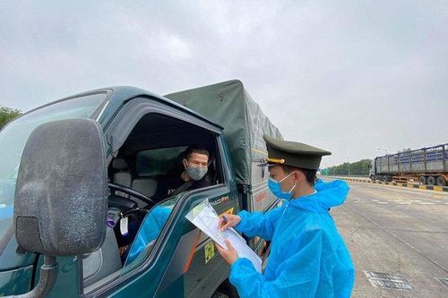 Tổng cục Đường bộ đề nghị Hải Phòng tháo gỡ cho xe chở hàng từ Hải Dương