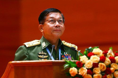 Liên tiếp bị phương Tây giáng đòn trừng phạt, Thống tướng Myanmar lên tiếng