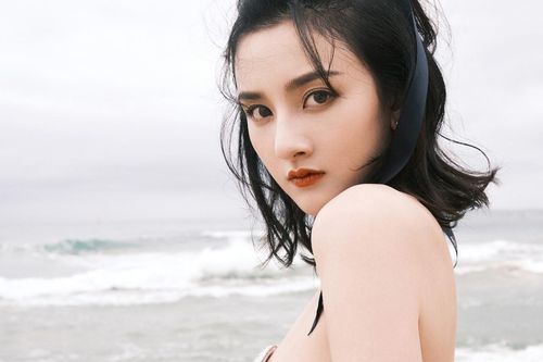 'Na Tra' Tống Tổ Nhi vướng tin sống chung với thiếu gia