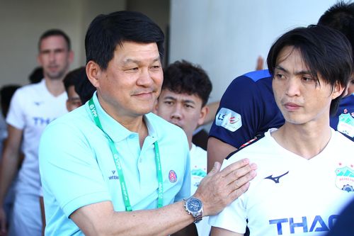 HLV Vũ Tiến Thành chuyển sang PVF