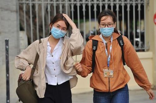 9 trường đại học ở TP.HCM cho sinh viên quay trở lại học