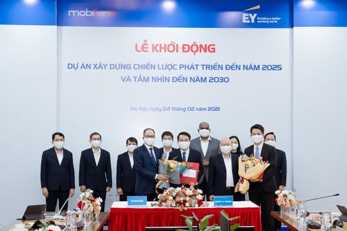 MobiFone quyết tâm chuyển đổi mạnh mẽ sang mô hình công ty công nghệ