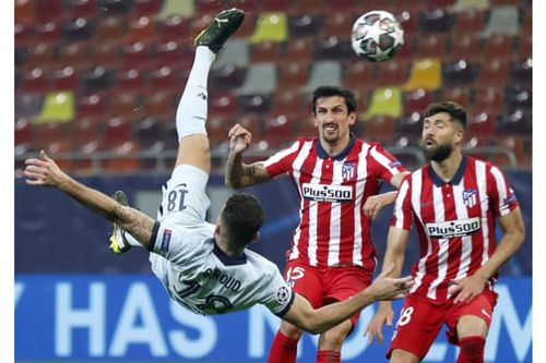 Chelsea, Bayern Munich cùng thắng trên sân khách