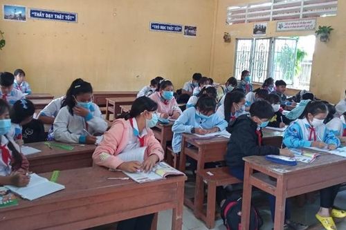 Nỗ lực giữ sĩ số sau Tết trên vùng đất chín Rồng