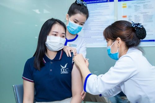 Sẽ tiêm miễn phí vắc-xin ngừa COVID-19
