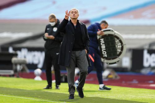 Mourinho thề sẽ 'lật kèo' ở Tottenham, không để bị sa thải