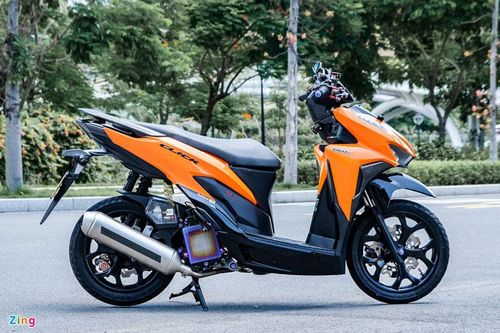 Dân chơi TP.HCM chi hơn 170 triệu đồng độ xe ga Honda Click